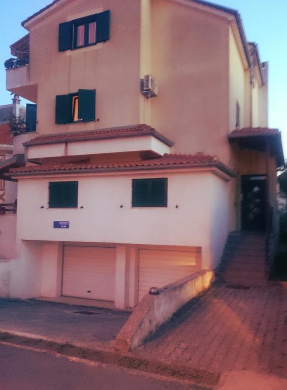 Luciana Apartment Zadar Bagian luar foto
