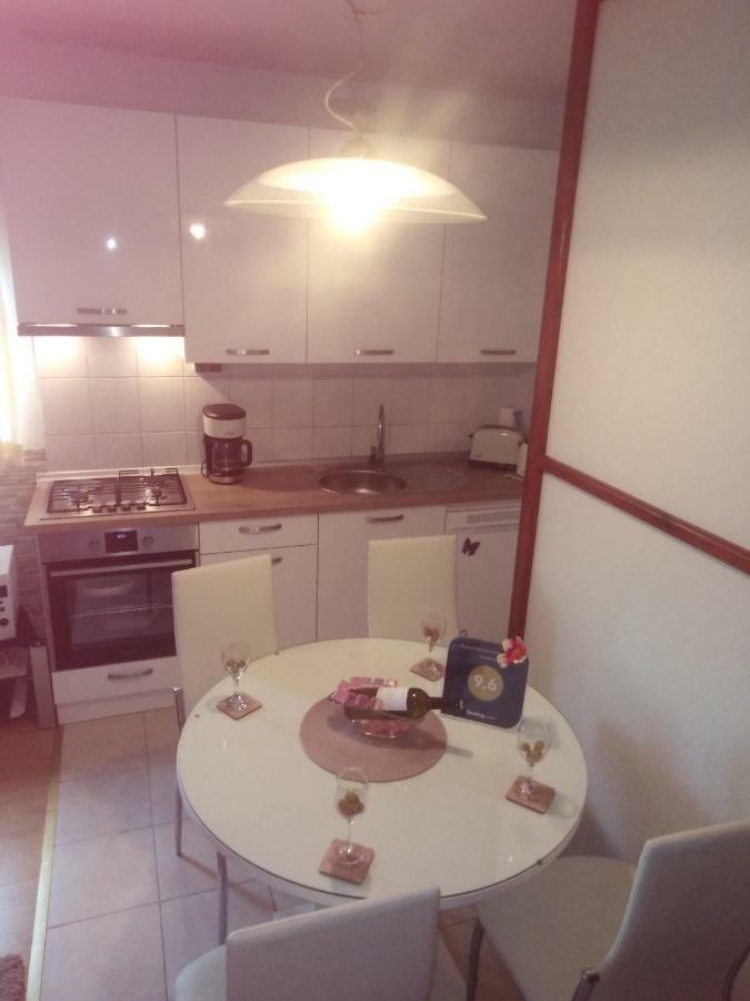 Luciana Apartment Zadar Bagian luar foto